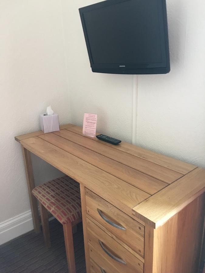 Winston Manor Guesthouse Rooms Churchill  Екстериор снимка